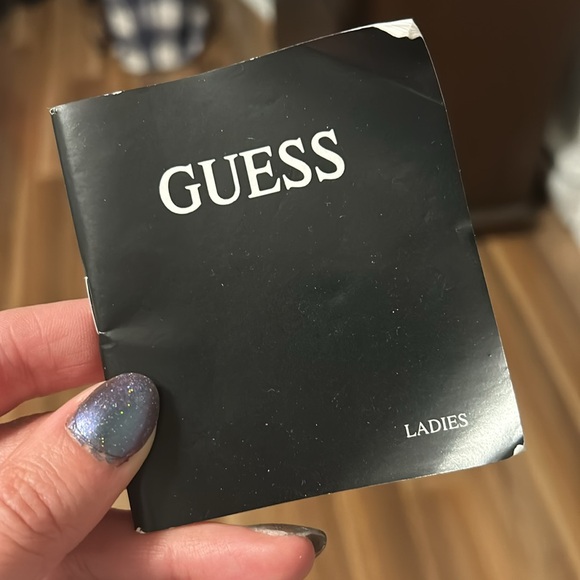 Guess Watch - Picture 2 of 6